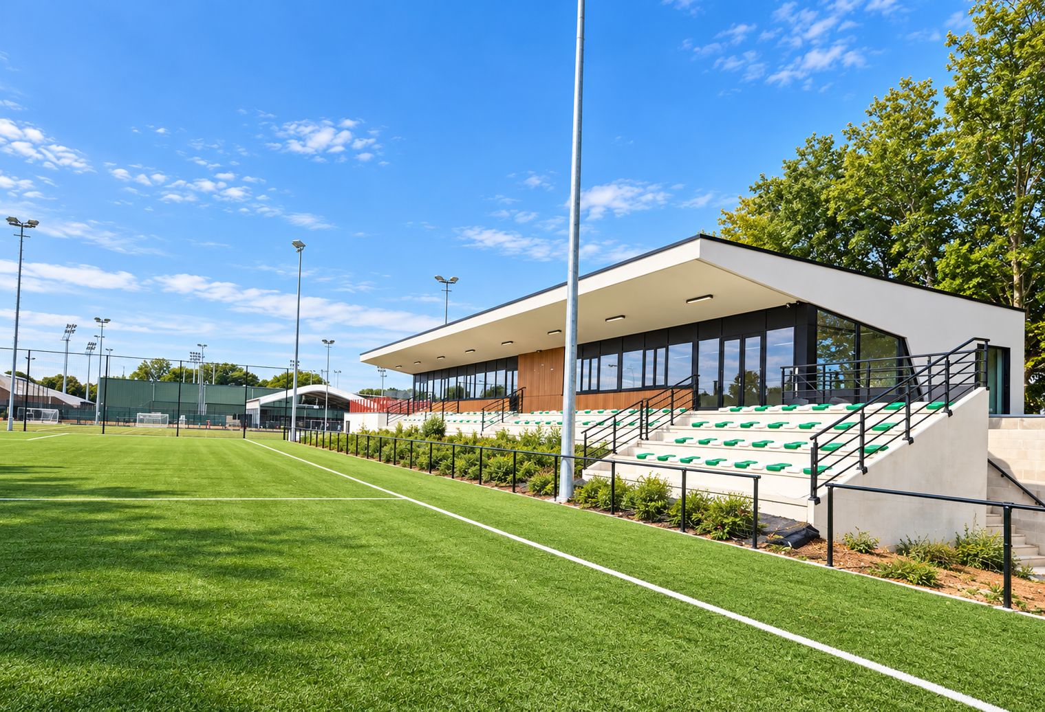 Aménagement d'un stade de football comportant une tribune et un terrain synthétique au Centre sportif de Wavre